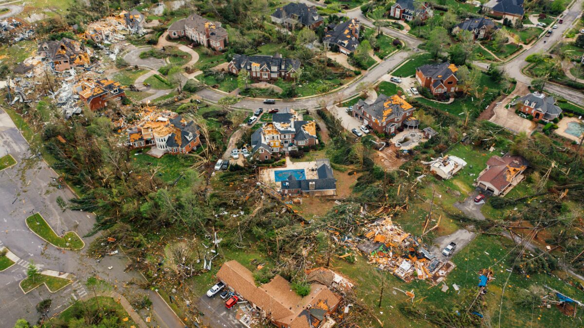 Grêle géante dans le Doubs : pourquoi ce ne sera pas une catastrophe naturelle — et qui paie vos dégâts